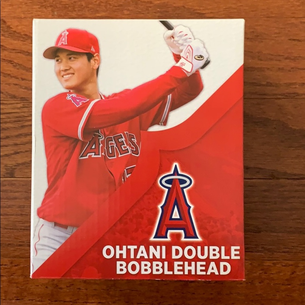 shohei ohtani double bobblehead